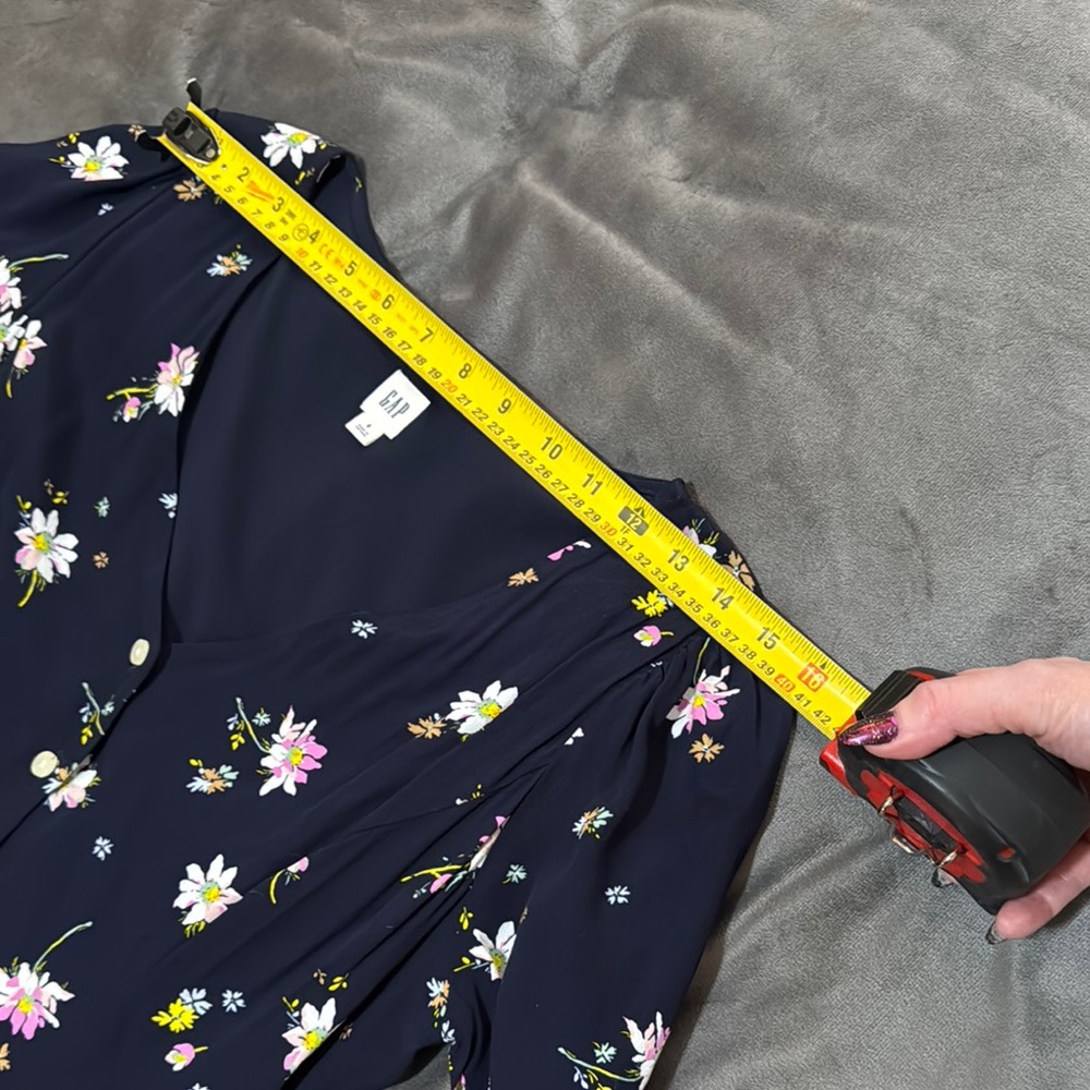 GAP. Floral Navy Dress. Size 8. NWOT. - Picture 5 of 8